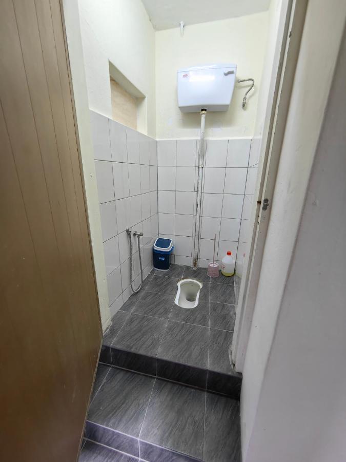 22A Hostel George Town Esterno foto