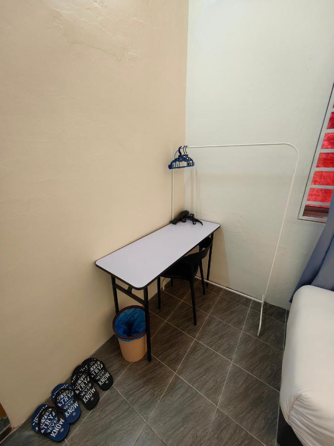 22A Hostel George Town Esterno foto