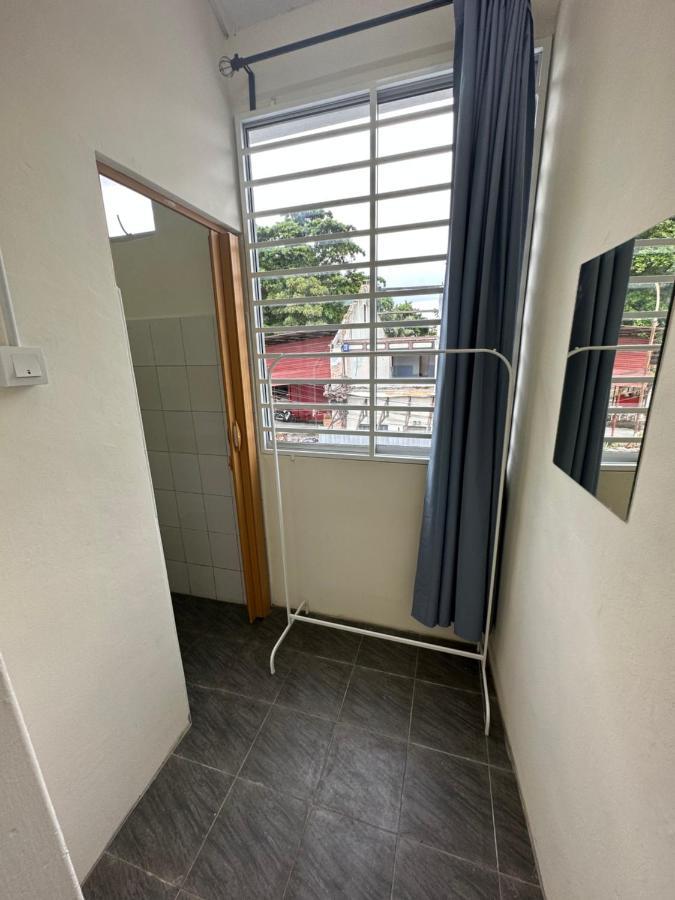 22A Hostel George Town Esterno foto