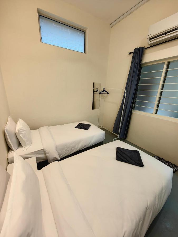 22A Hostel George Town Esterno foto