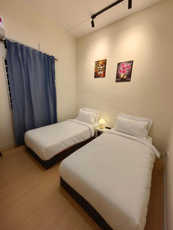 22A Hostel George Town Esterno foto